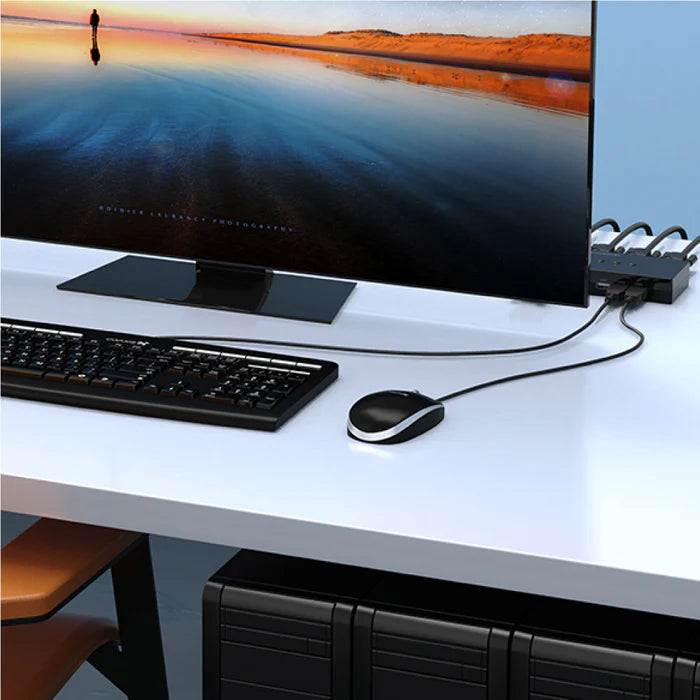 UNITEK VGA KVM Switch 4 In 1 Out Secondary image